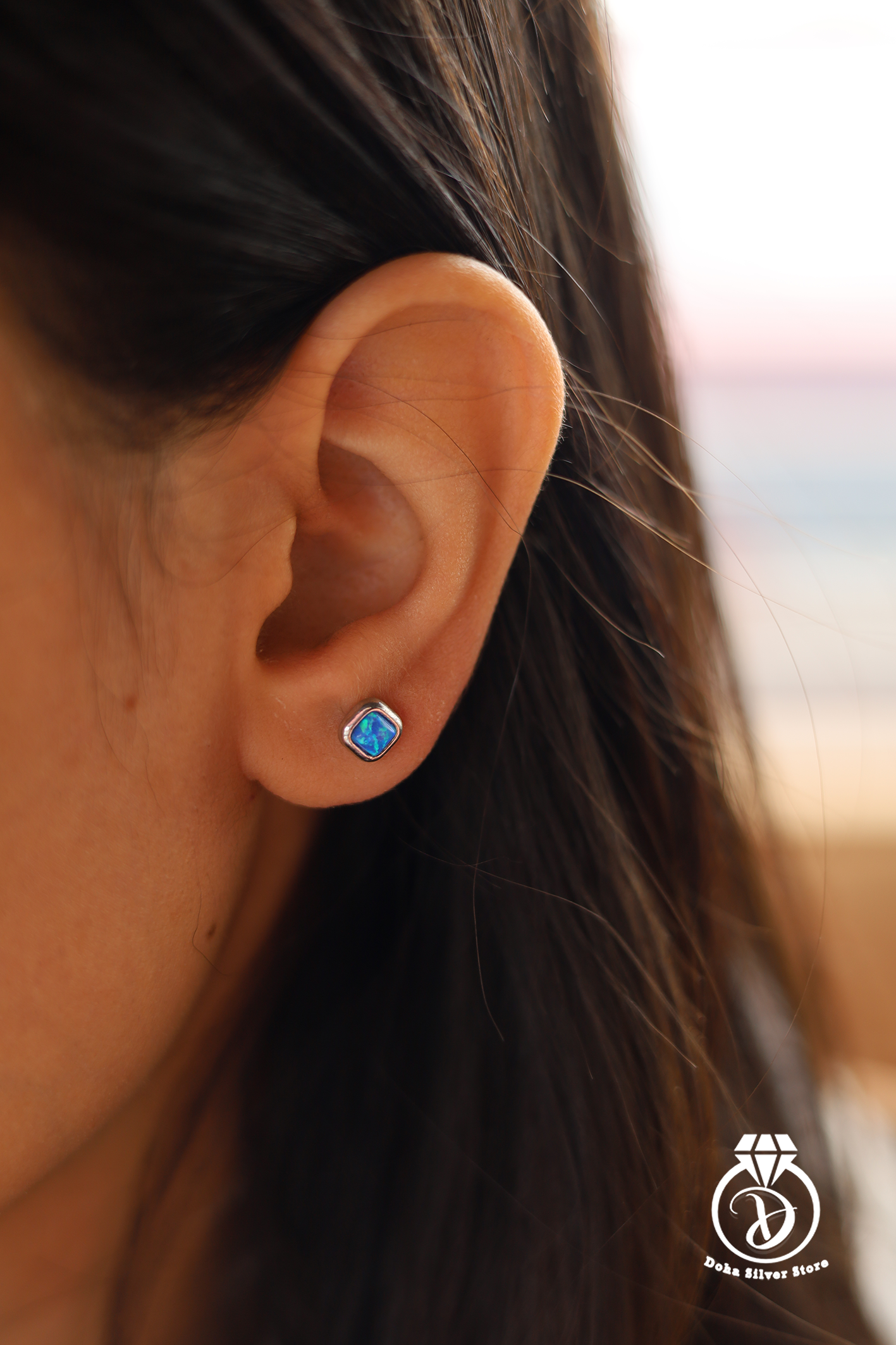 Opal stone earring