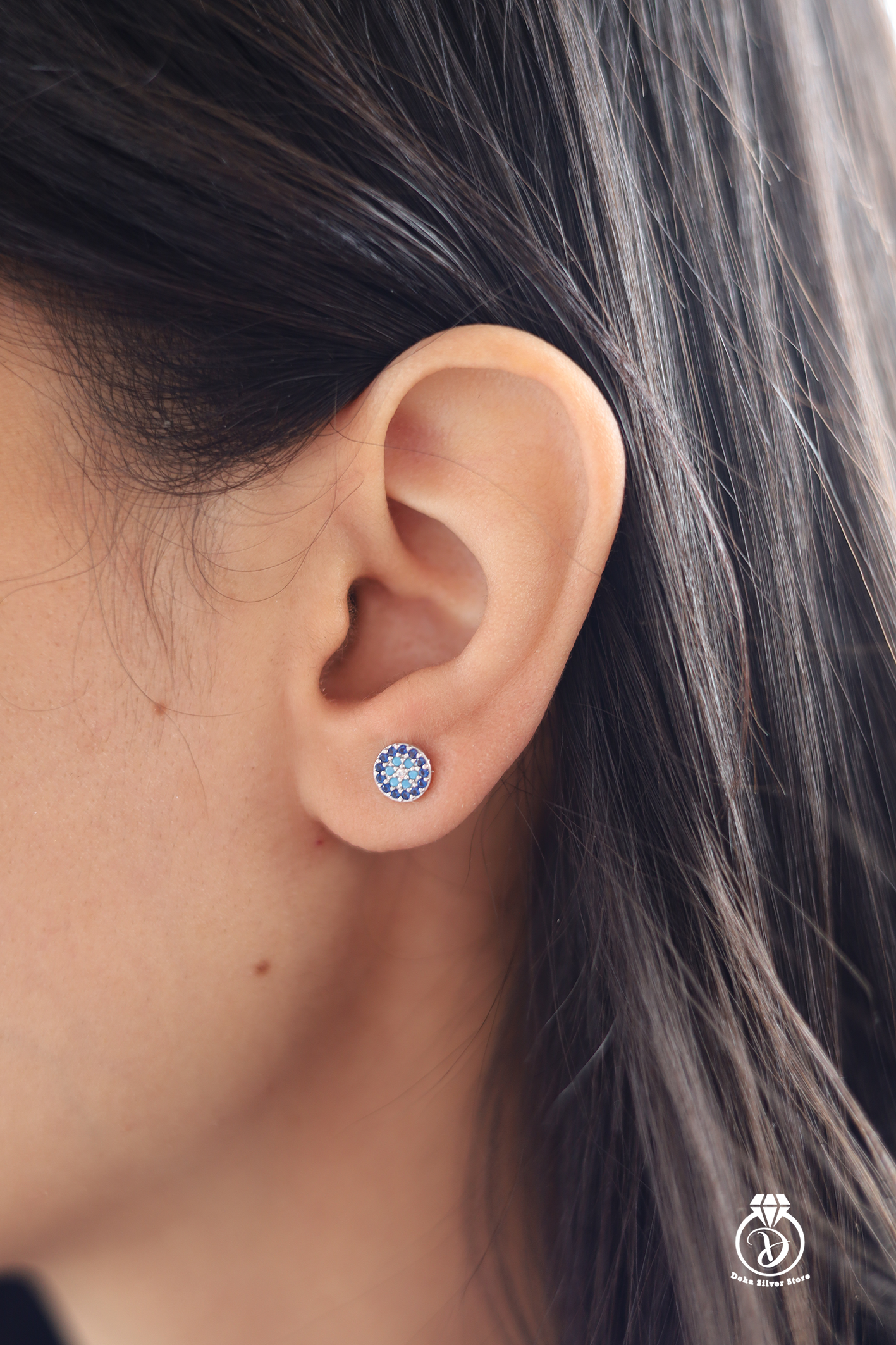 Light blue and blue zircon earring