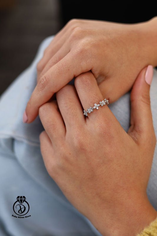 Little flowers Ring